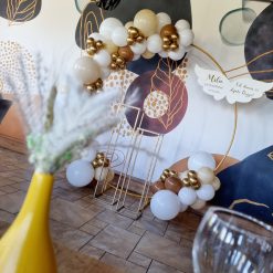 Balonska dekoracija sa krilima