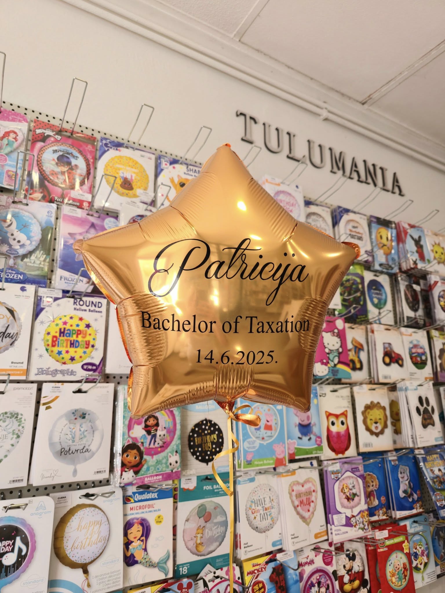Personalizirani balon sa helijem za diplomu